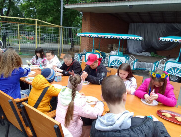 "Розписані серцем": святковий майстер-клас у парку «Перемога»