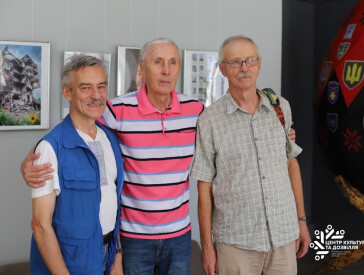 Колективна експозиція київського фотоклубу «9×12» відкрилася у ЦКД