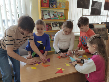 Котячі історії та творчі витівки