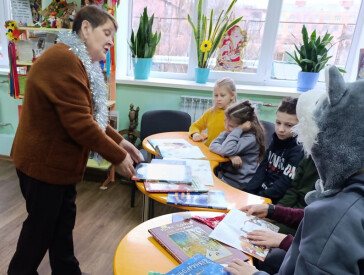 Літературна година «Казки Різдва»
