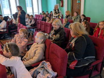 Посвята першокласників музичного відділення до почесного ордену “Лицарів музики”