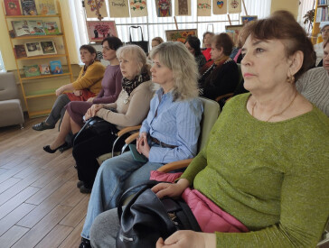 Коли не стукають у двері