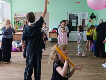 «Енциклопедії доступні і цікаві» у бібліотеці-філії №12