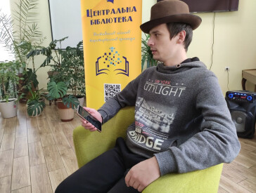 Діалог у віршах: Олена Никифоренко та Захар Варавкін