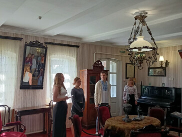 Науково-просвітницький захід факультету української філології та журналістики в музеї Панаса Мирного