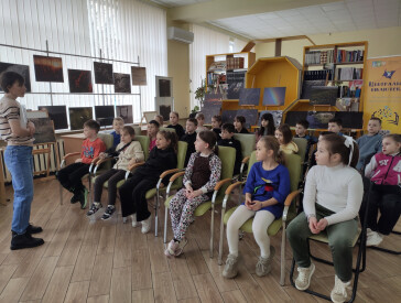 Котячі історії та творчі витівки