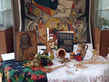 Презентація виставки робіт вихованців образотворчого відділення Полтавського ліцею №1