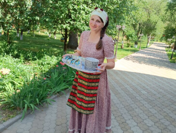 Сюжетна екскурсія з елементами театралізації «До таїни роду Рудченків»