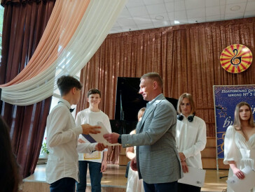 Випускний в Полтавській дитячій музичній школі №3 імені Бориса Гмирі