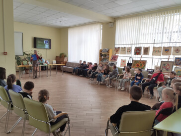 Маленькі кроки для великої планети