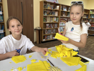 Творчість, єдність і любов до України у бібліотеці