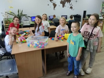 Літо, котики й гарний настрій!