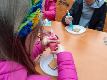 "Розписані серцем": святковий майстер-клас у парку «Перемога»