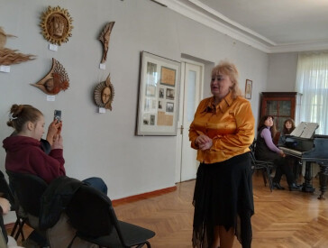 Мюзикл «Голий король»