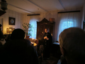 Костюмована екскурсія при свічках