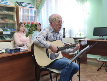 «Запроси мене до весни» – творча зустріч у бібліотеці