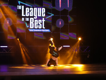 «Битва танцювальних шкіл»: 700 учасників, шалені емоції та допомога ЗСУ