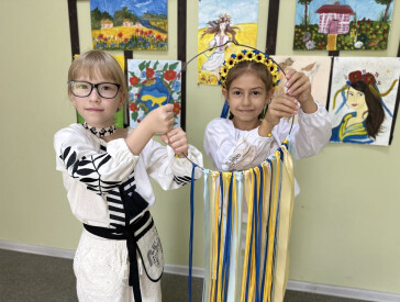 Творчість, єдність і любов до України у бібліотеці