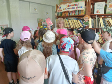 Літо в бібліотеці — це пригоди, відкриття та веселі зустрічі!