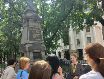 Пішохідна екскурсія містом «Панас Мирний і Полтава» (фотозвіт)