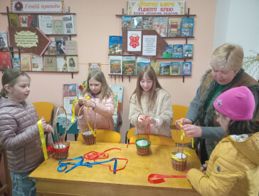 Великдень у бібліотеці