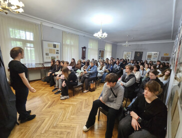 Допрем'єрний показ вистави «№ 319, або Про що курличуть журавлі»