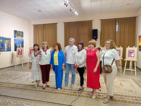 Відкриття фотовиставки «Шлях до гідності»