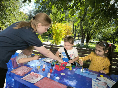 Майстер-клас із малювання у техніці «Монотипія»
