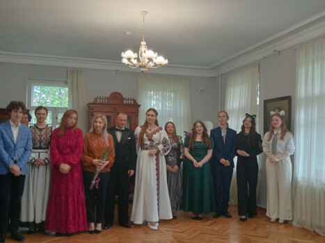 Весняні голоси