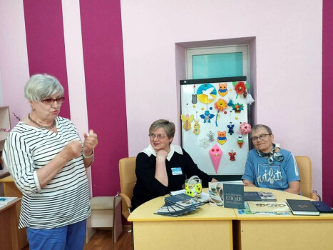 Мистецькі крила Галини Вовченко