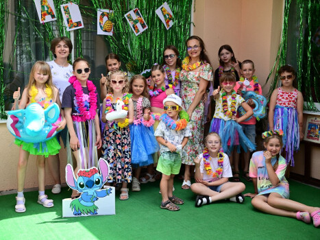 Тропічне літо у бібліотеці