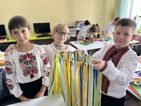 Творчість, єдність і любов до України у бібліотеці