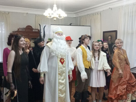 Казково-романтичний мюзикл до Дня cвятого Миколая «Неймовірні пошуки Невідомого»