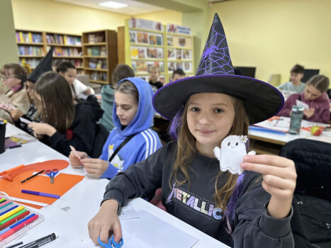 Геловінські пригоди у бібліотеці