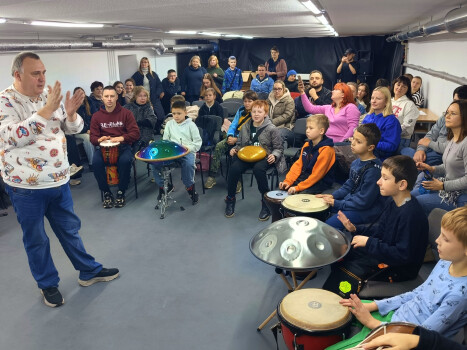 Музичне «ганґ-коло» в ПДМШ №1