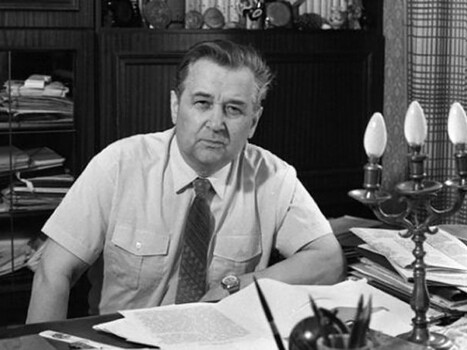 Незабутній Олесь Гончар