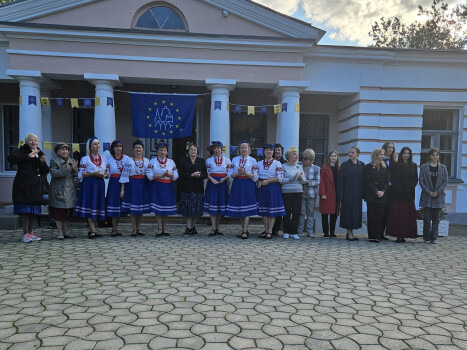 У променях вальсу