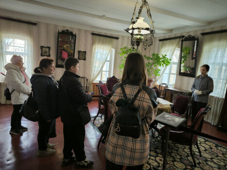 Тематична екскурсія «З слова живого скуй самопали й з ними між люди іди»