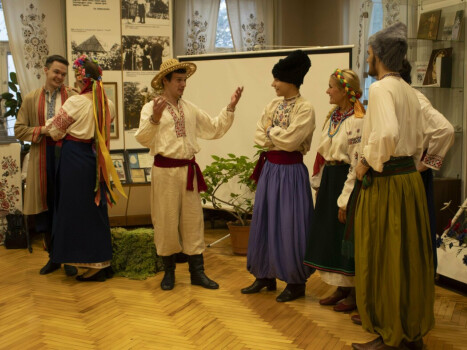 Народний театр «На Павленках» виступив у музеї Івана Котляревського