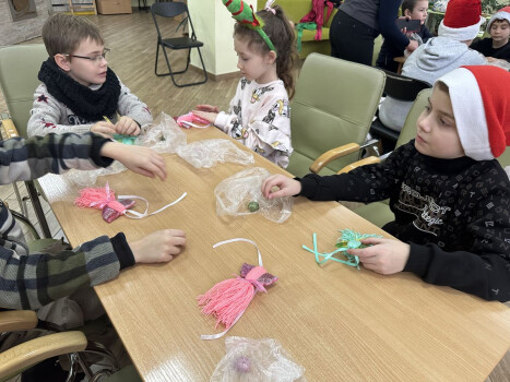 Різдвяний день у бібліотеці