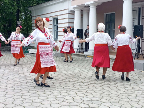 Тепло родинного кола та вишивана душа Полтави в музеї Короленка
